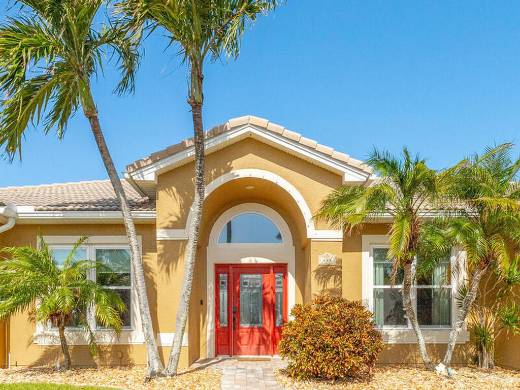 194 Captiva Court, Melbourne Beach, FL 32951