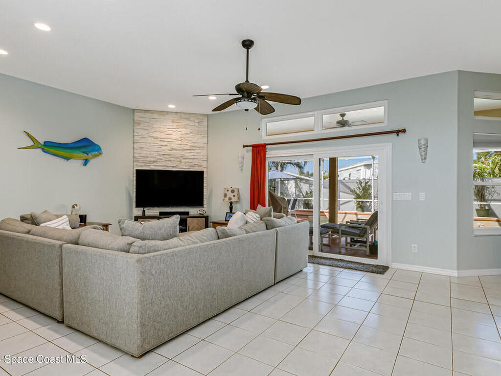 194 Captiva Court, Melbourne Beach, FL 32951