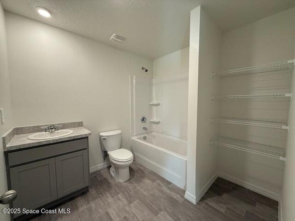 385 Dadeville Street, Palm Bay, FL 32909