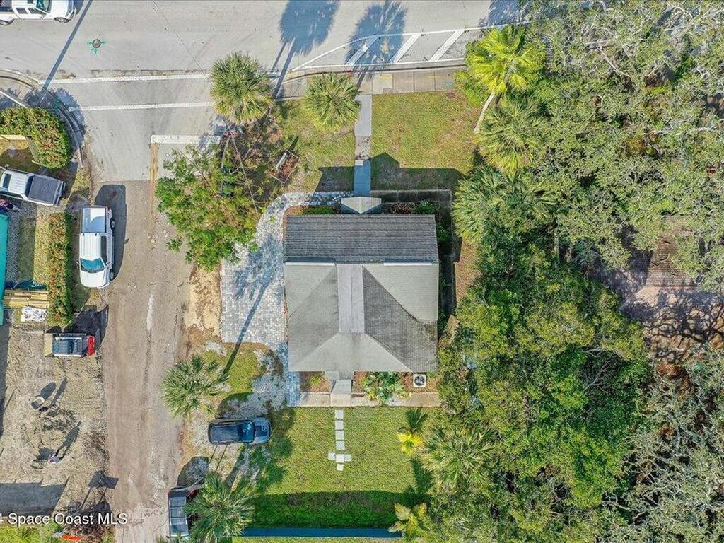 565 Montreal Avenue, Melbourne, FL 32935