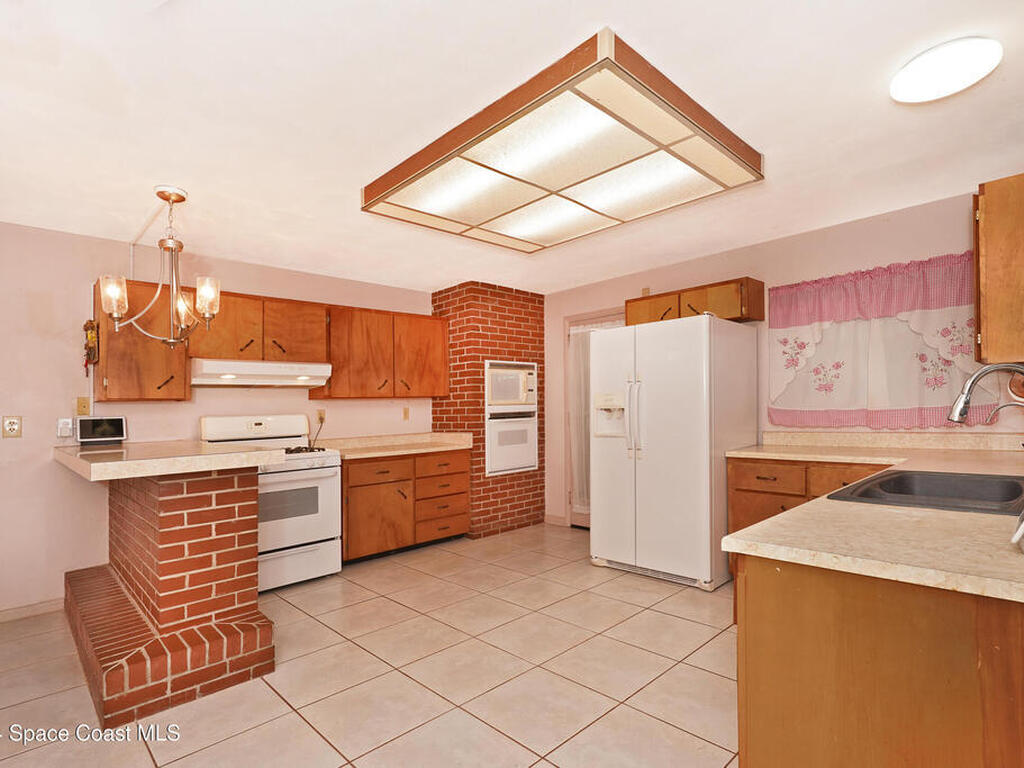 532 Ann Avenue, Melbourne, FL 32935
