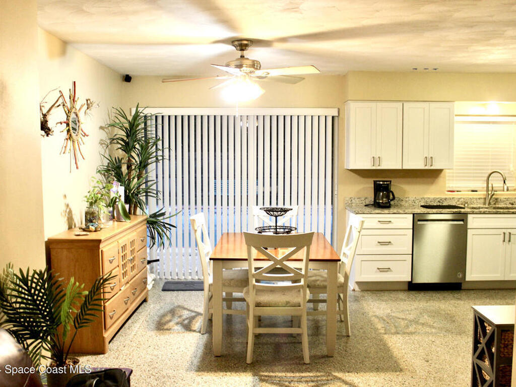 139 W Laila Drive, Melbourne, FL 32904