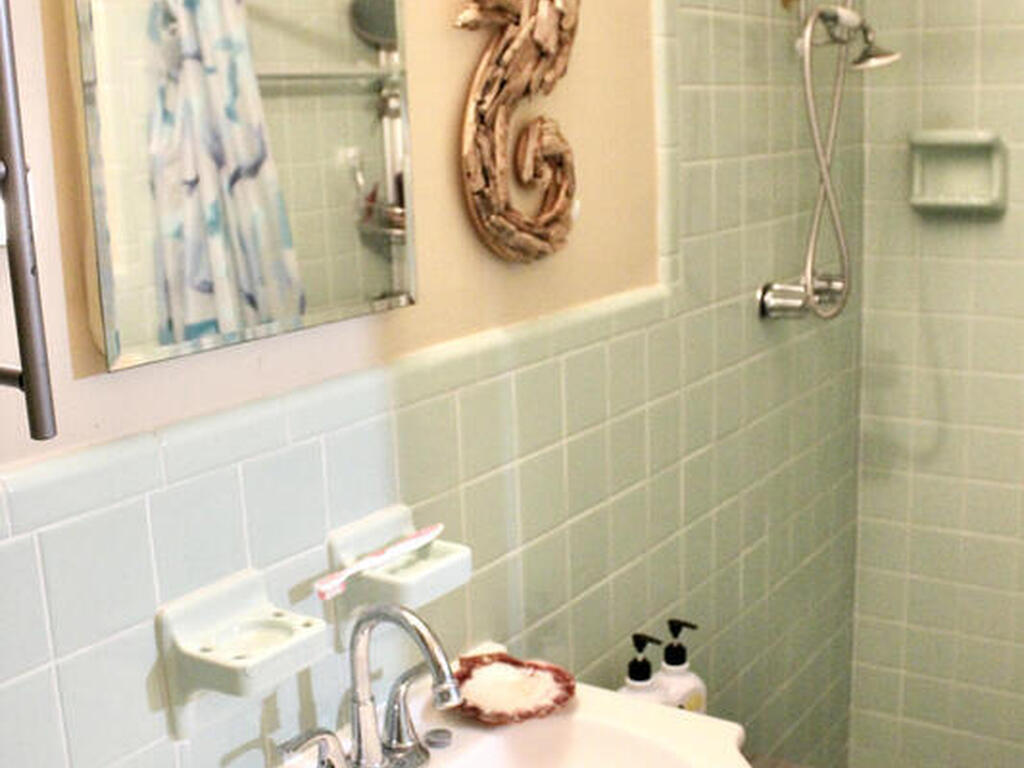 139 W Laila Drive, Melbourne, FL 32904