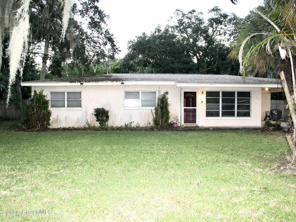 139 W Laila Drive, Melbourne, FL 32904