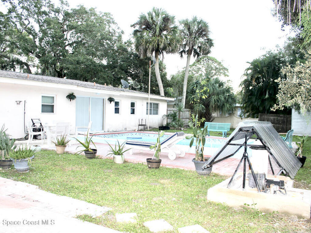139 W Laila Drive, Melbourne, FL 32904