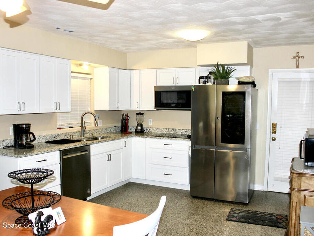 139 W Laila Drive, Melbourne, FL 32904