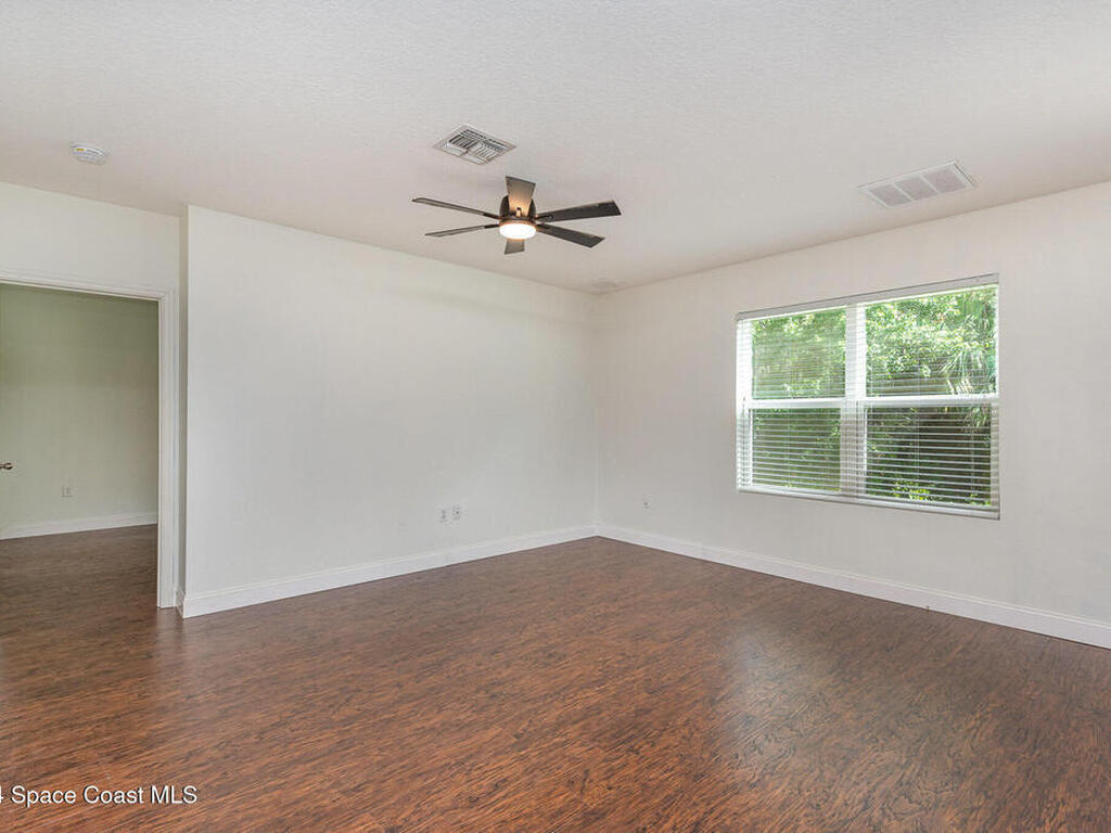 2675 Falcon Lane, Mims, FL 32754