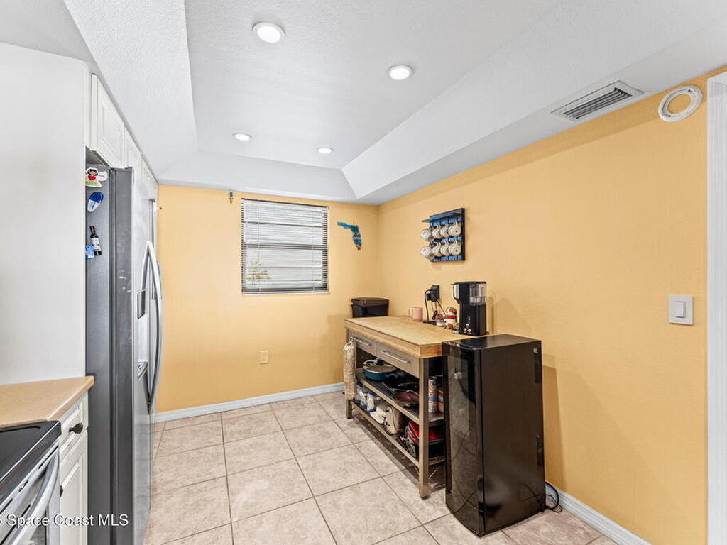 2815 S Atlantic Avenue, Cocoa Beach, FL 32931