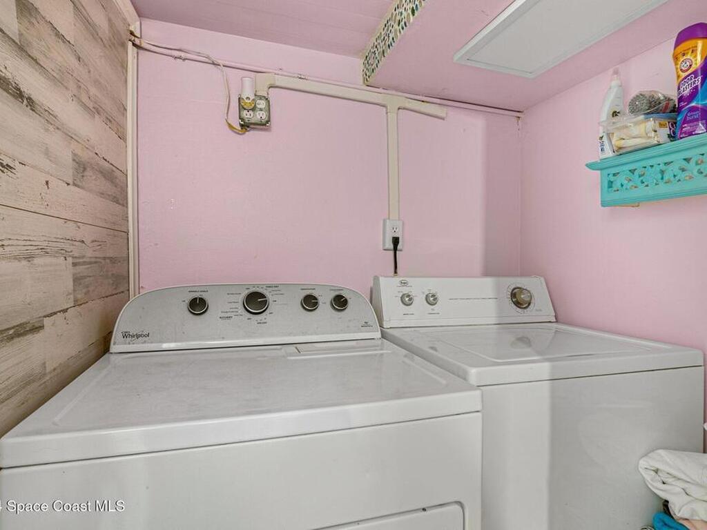 921 Laurel Circle, Barefoot Bay, FL 32976