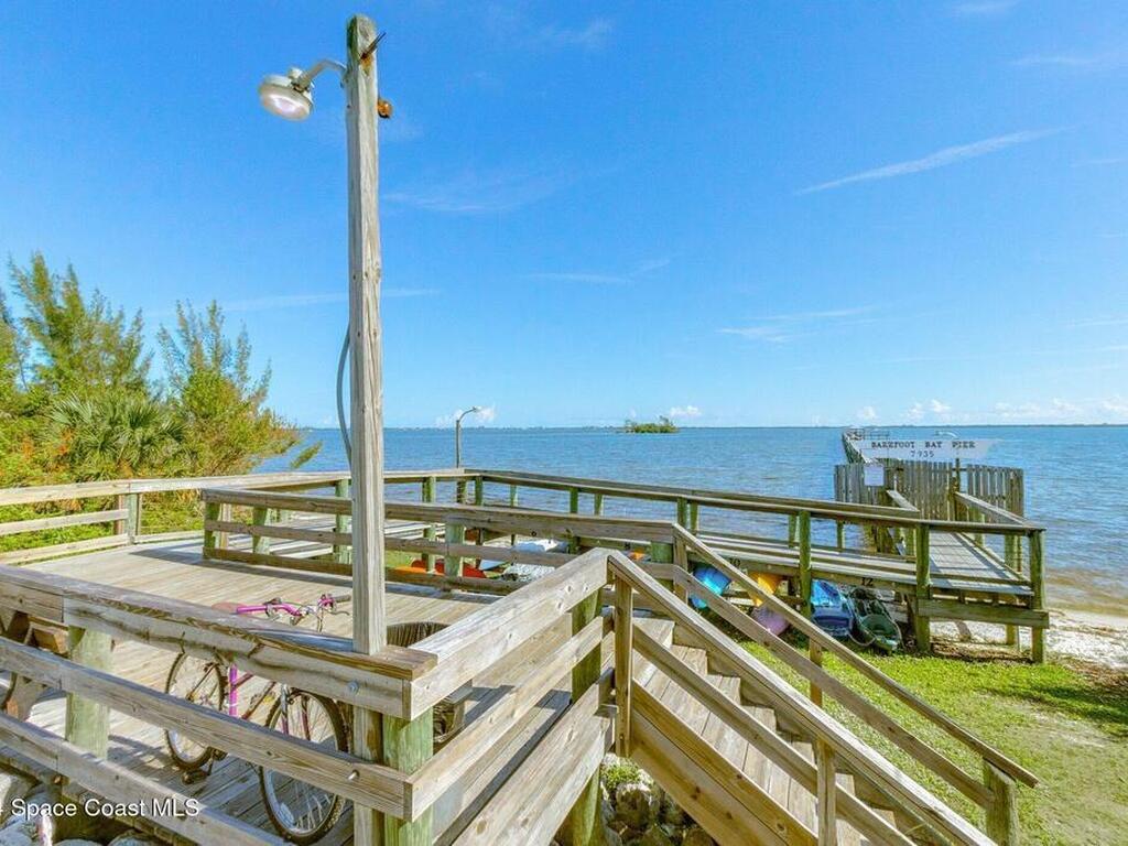 921 Laurel Circle, Barefoot Bay, FL 32976