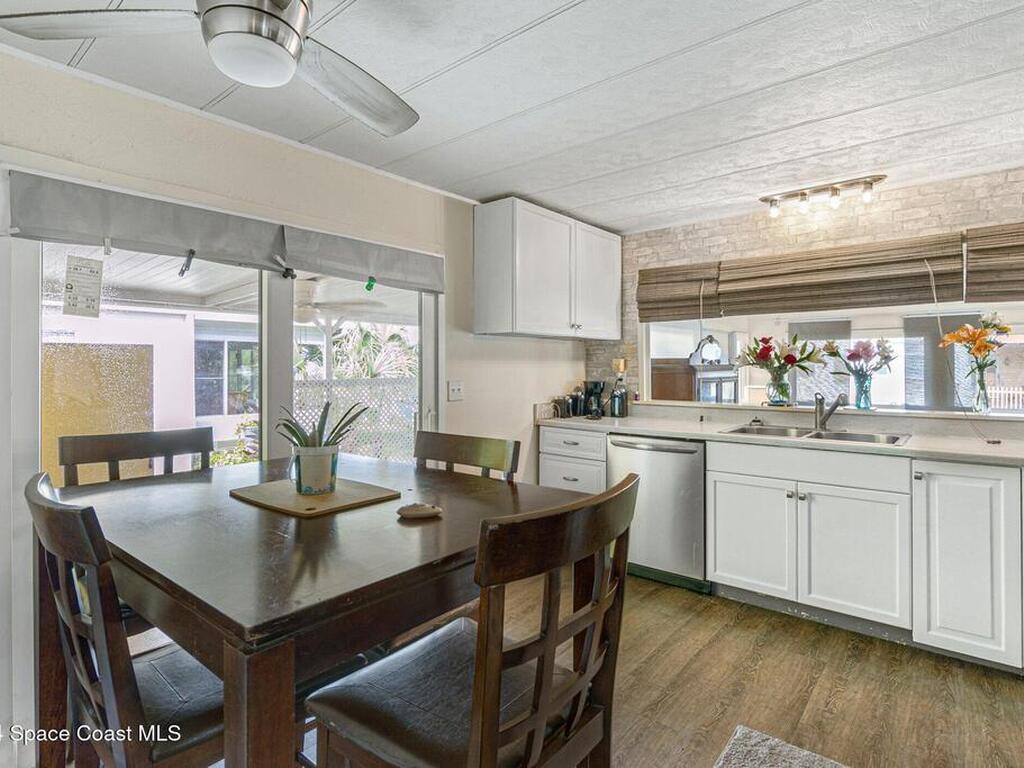 921 Laurel Circle, Barefoot Bay, FL 32976