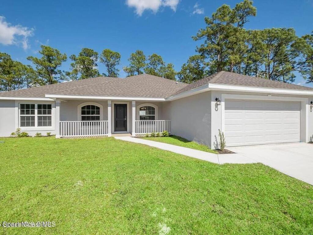 139 Whirl Street, Palm Bay, FL 32908
