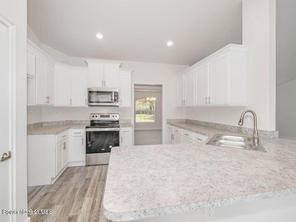 139 Whirl Street, Palm Bay, FL 32908