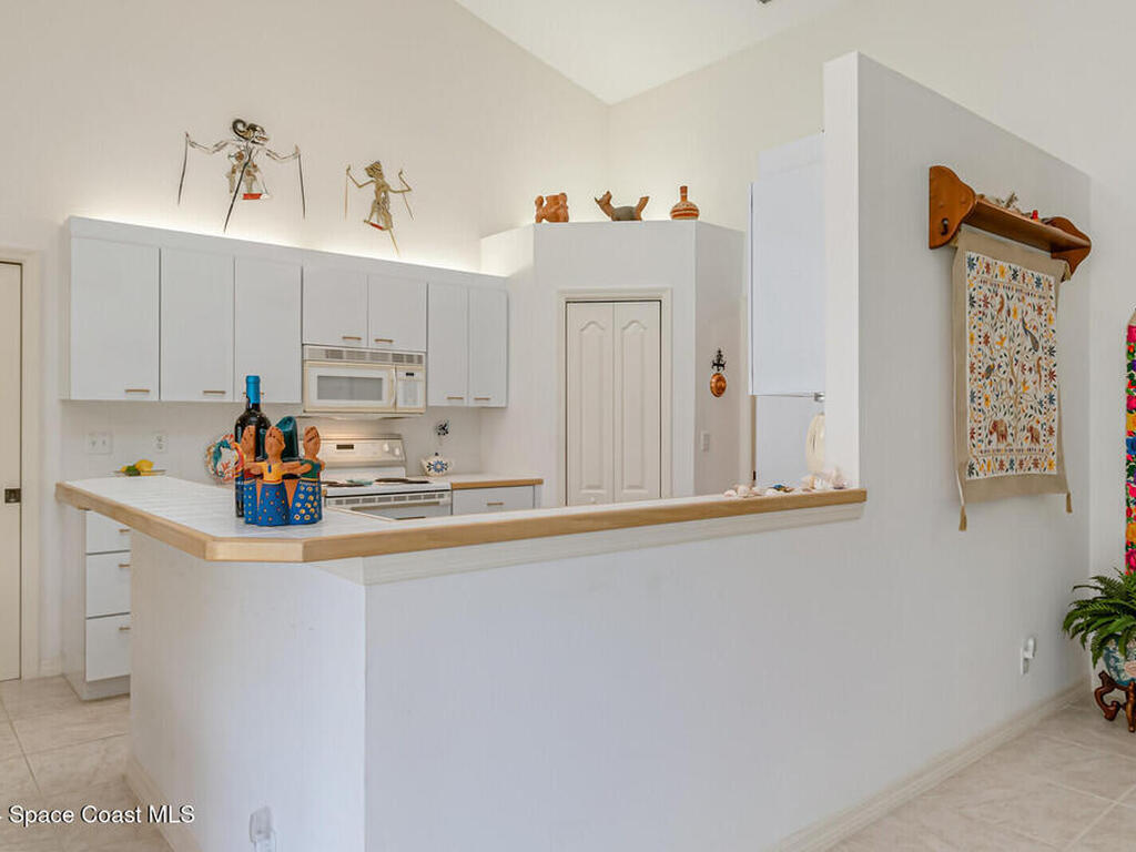 410 Oriole Lane, Indialantic, FL 32903