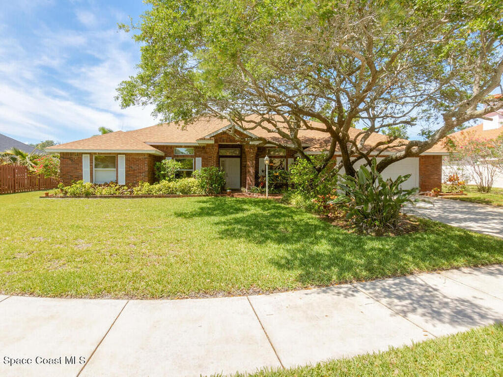 410 Oriole Lane, Indialantic, FL 32903