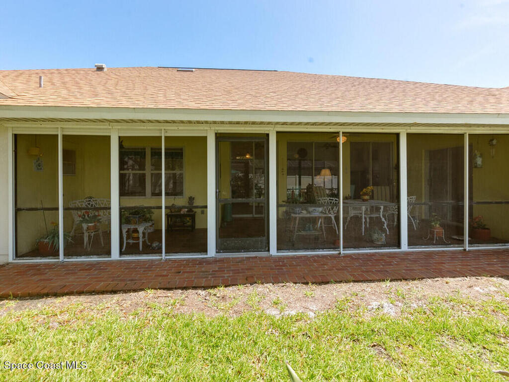 410 Oriole Lane, Indialantic, FL 32903