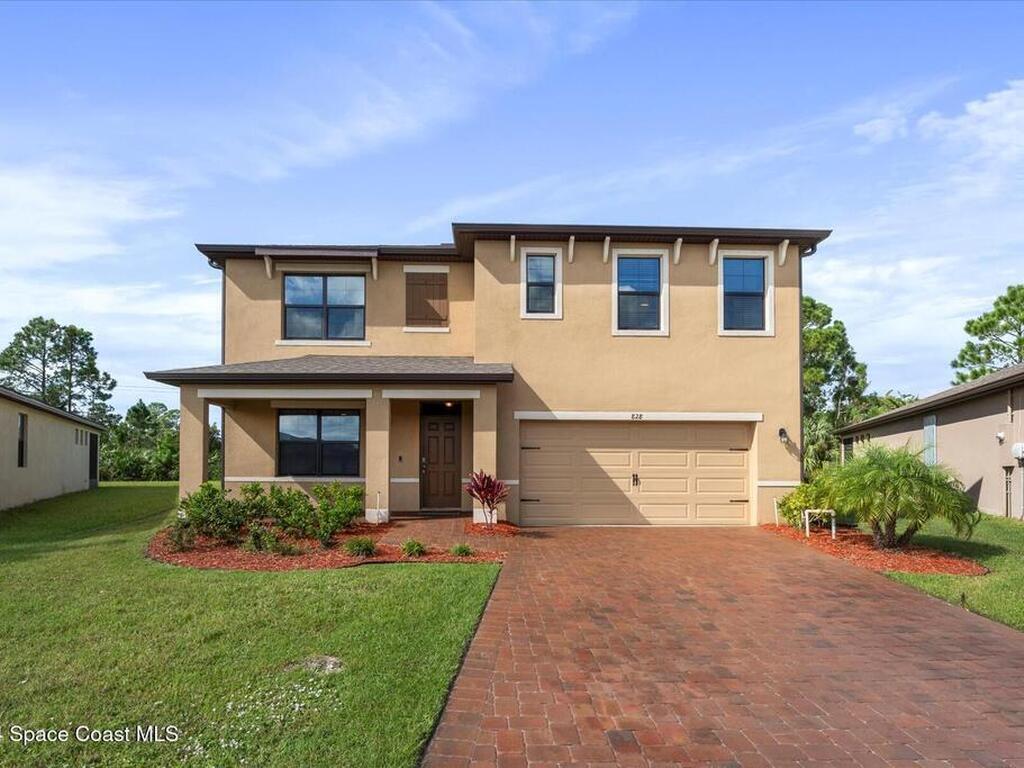 828 Old Country Road, Palm Bay, FL 32909