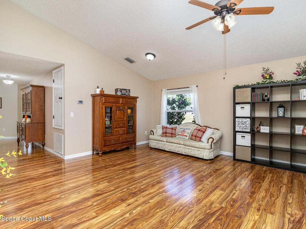 192 Dobbins Road, Palm Bay, FL 32907