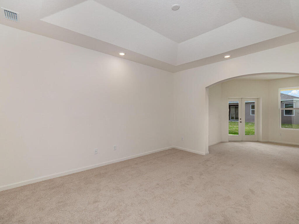 6911 Cameo Drive, Grant, FL 32949