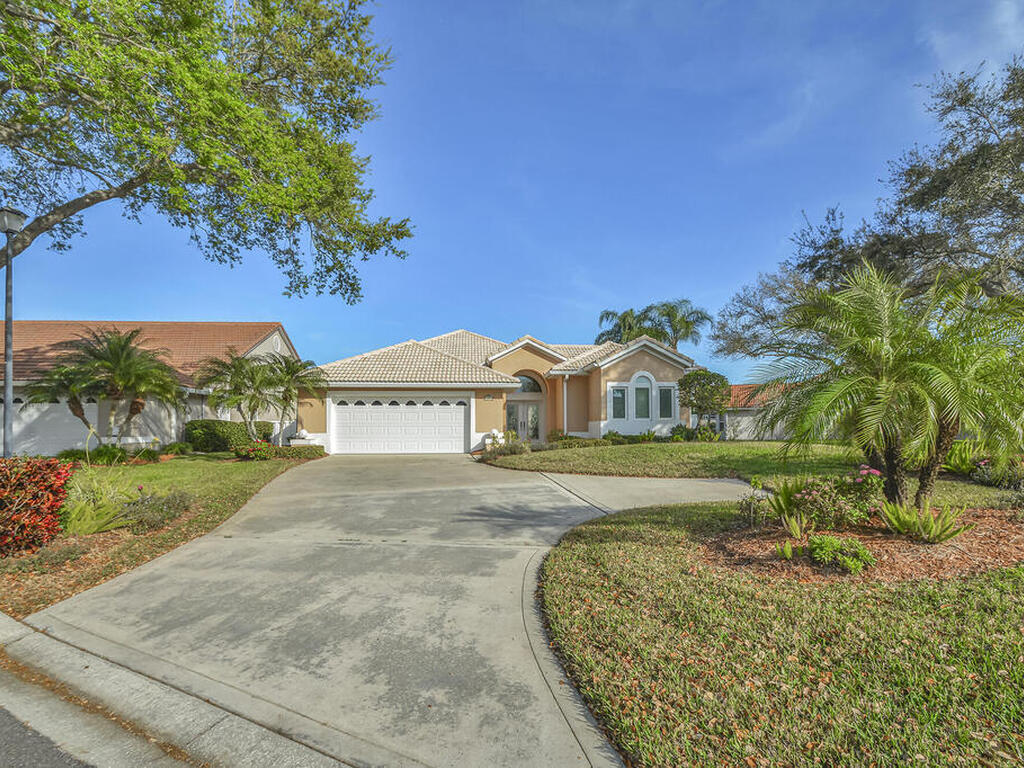 920 Palm Brook Drive, Suntree, FL 32940