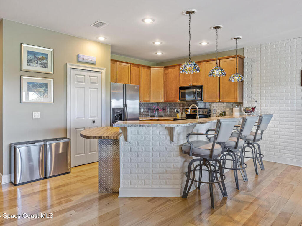 2532 N Highway A1a, Indialantic, FL 32903