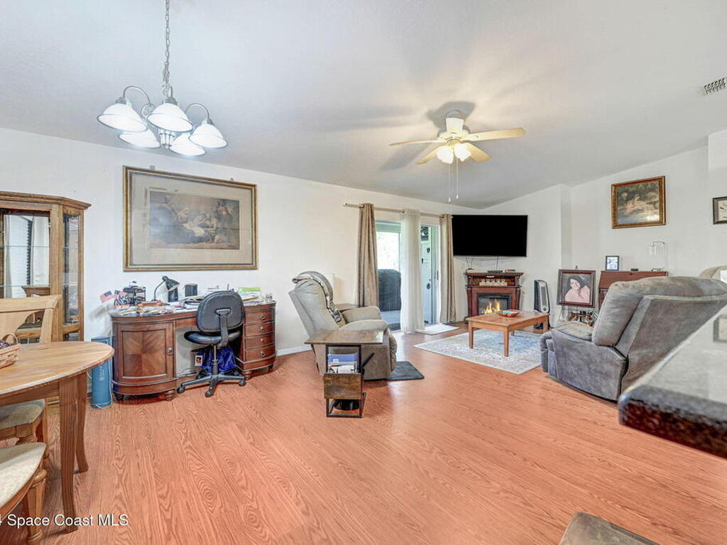 2210 Spring Circle, Palm Bay, FL 32909