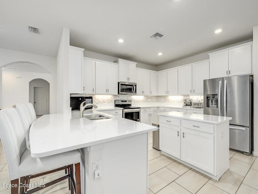 3419 Salt Marsh Circle, West Melbourne, FL 32904
