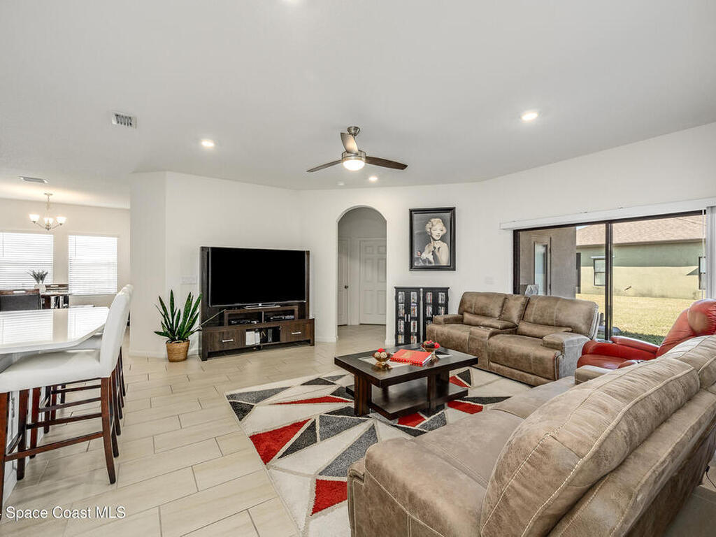 3419 Salt Marsh Circle, West Melbourne, FL 32904