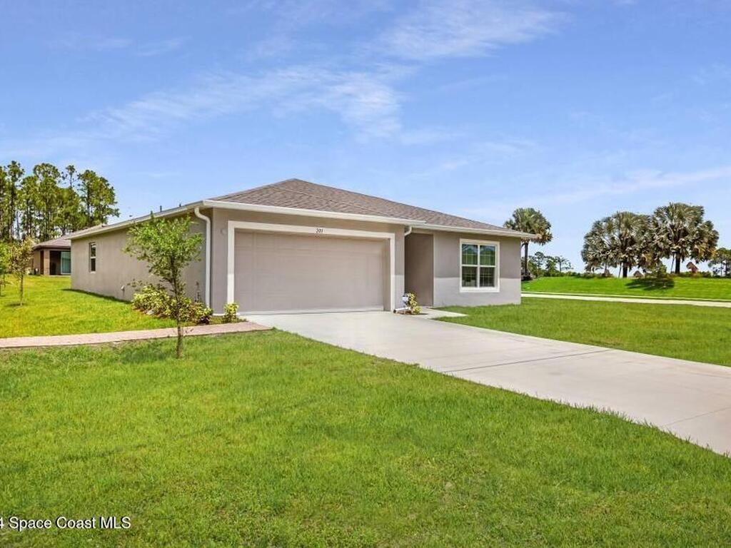 1061 Saint Johns Street, Palm Bay, FL 32909
