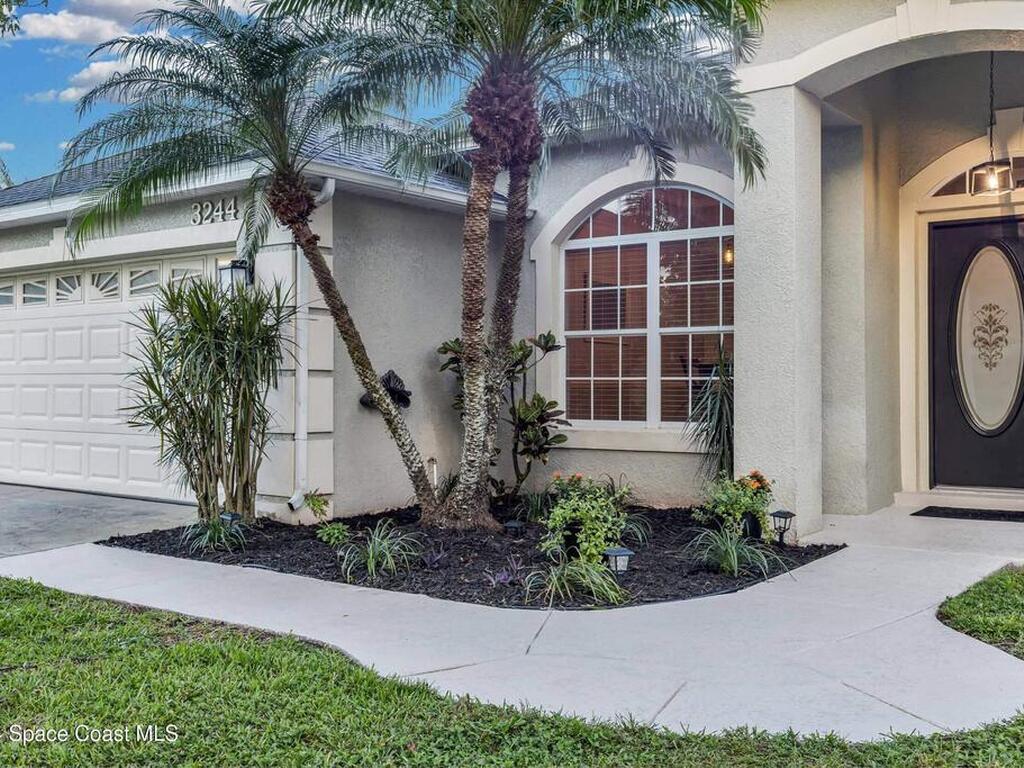 3244 Sawgrass Creek Circle, St. Cloud, FL 34772