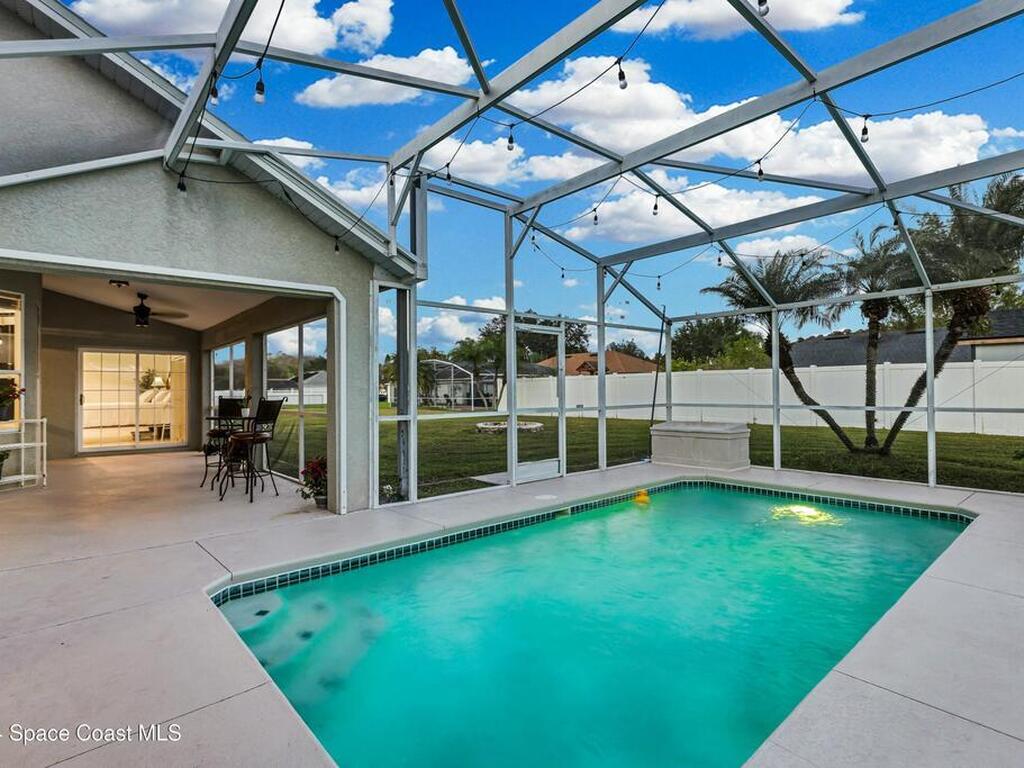 3244 Sawgrass Creek Circle, St. Cloud, FL 34772