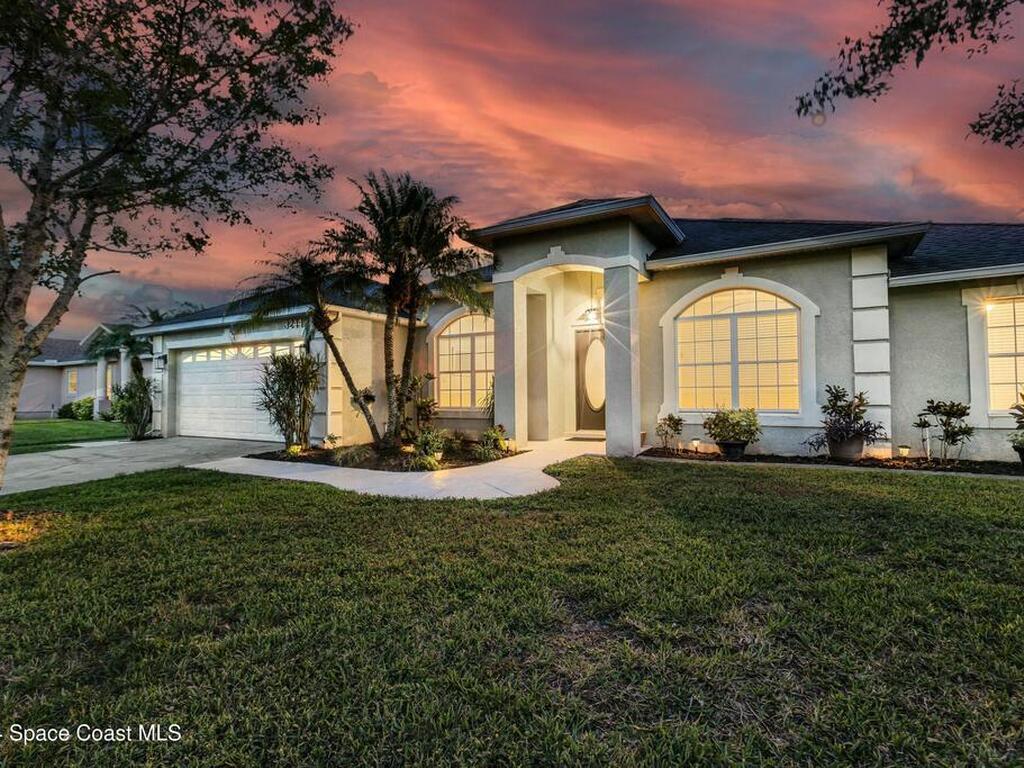 3244 Sawgrass Creek Circle, St. Cloud, FL 34772