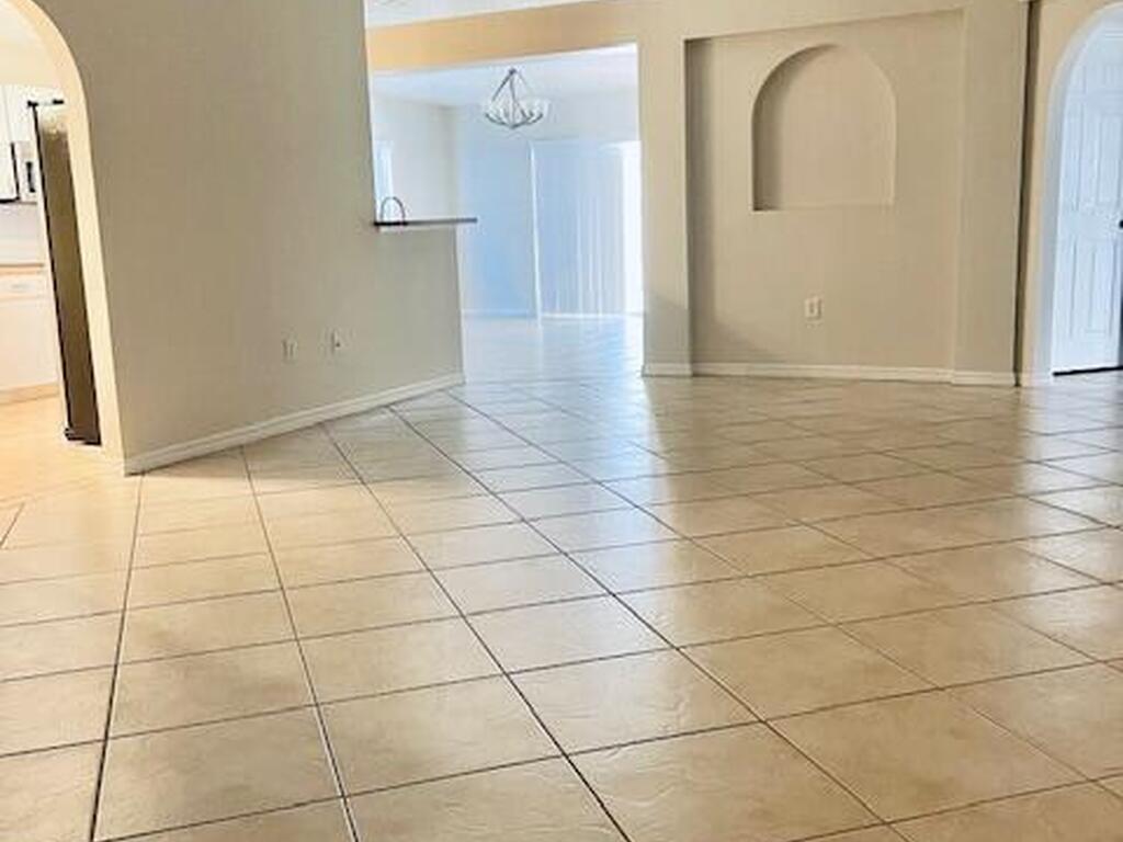 648 Anchor Lane, Melbourne, FL 32904