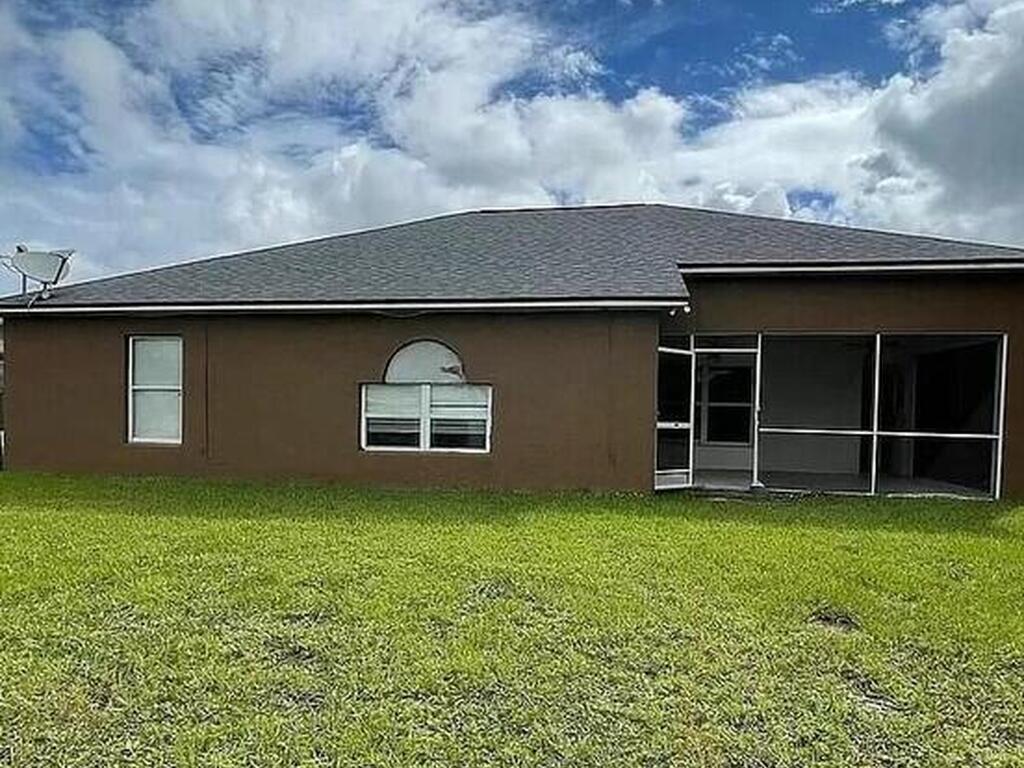 182 Biltmore Avenue, Palm Bay, FL 32907