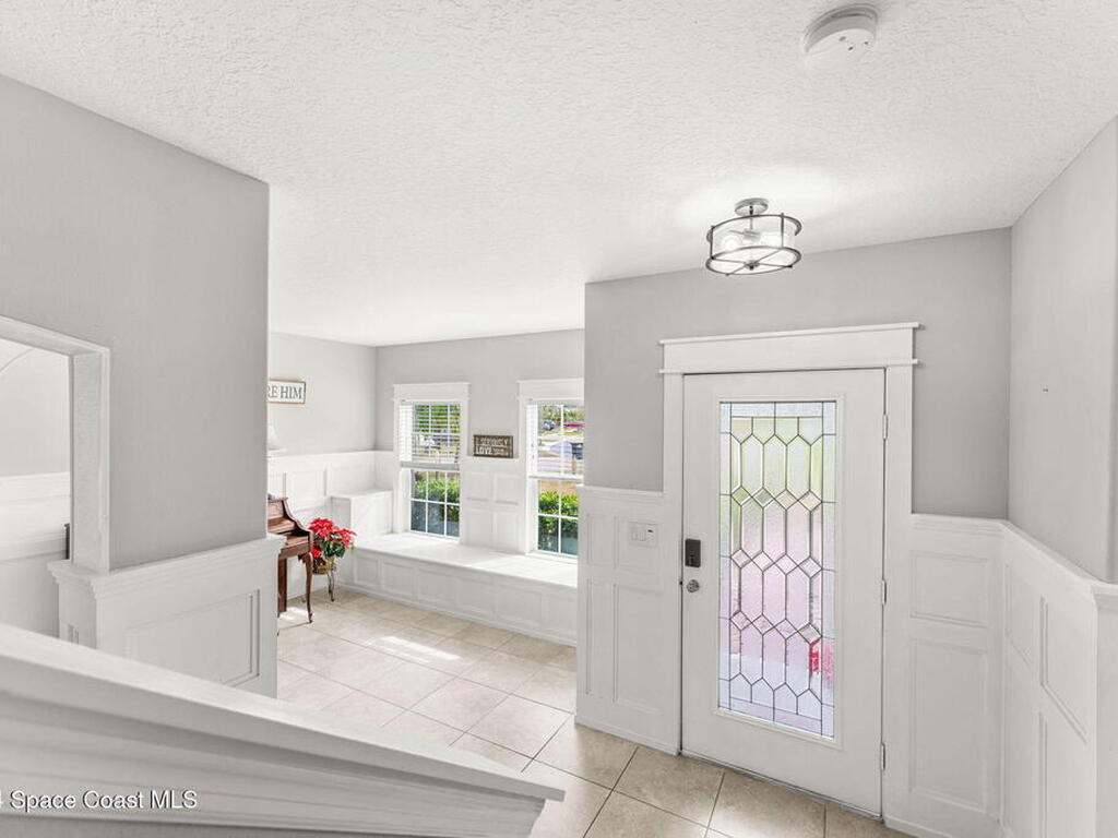 553 Trymore Drive, Palm Bay, FL 32909
