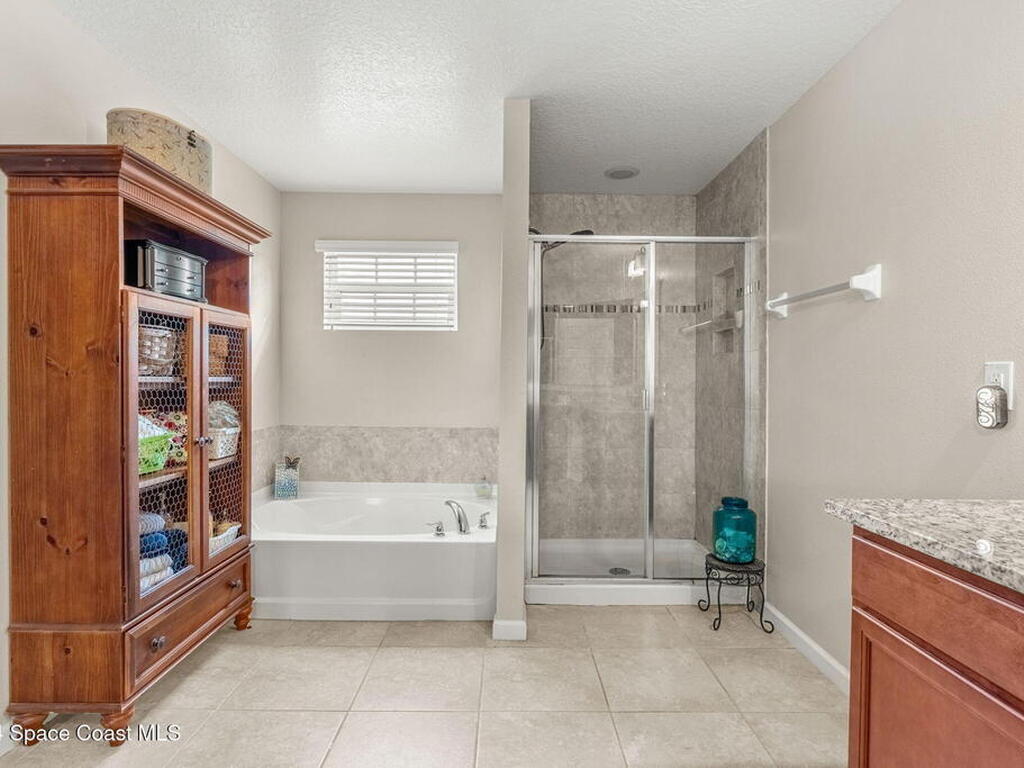 553 Trymore Drive, Palm Bay, FL 32909