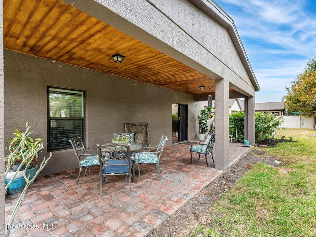 553 Trymore Drive, Palm Bay, FL 32909