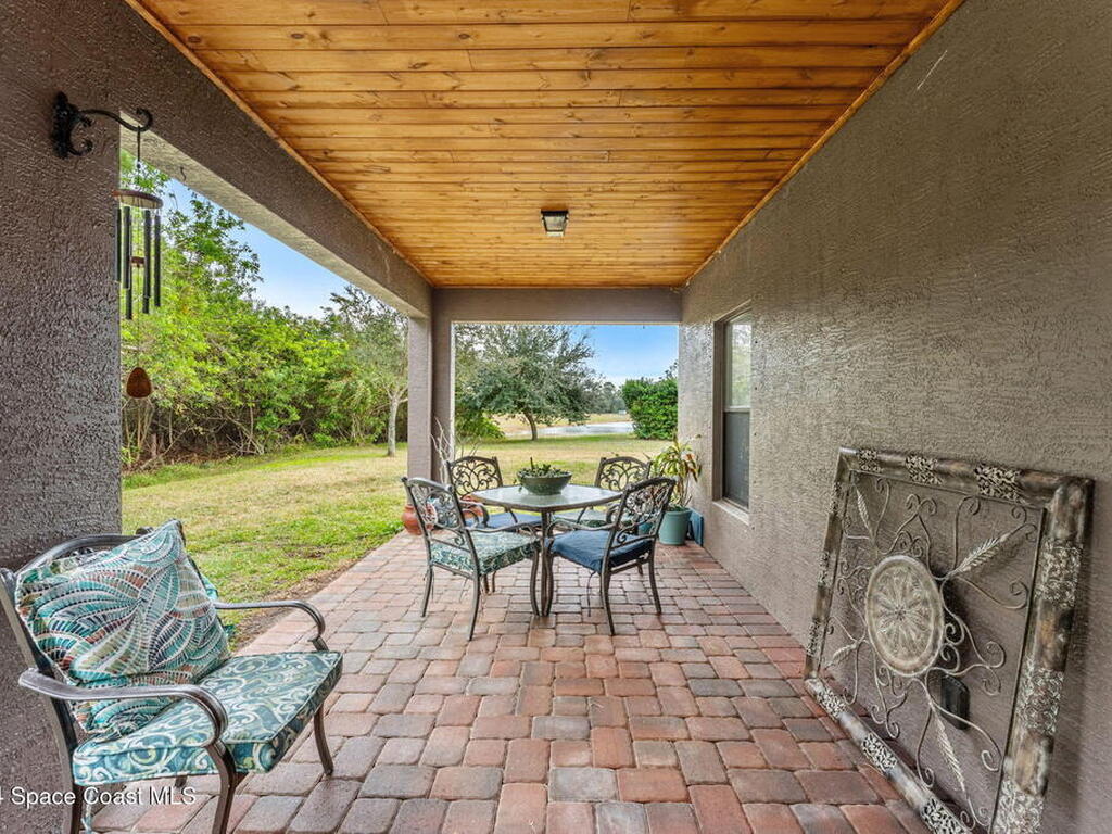 553 Trymore Drive, Palm Bay, FL 32909