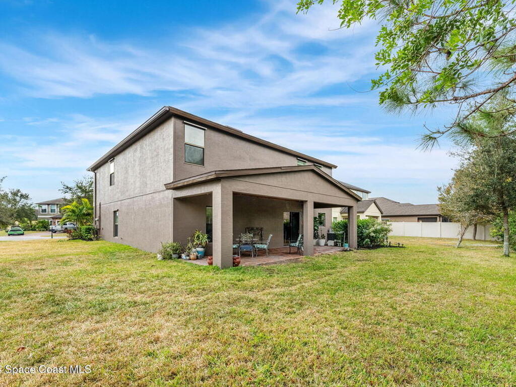 553 Trymore Drive, Palm Bay, FL 32909