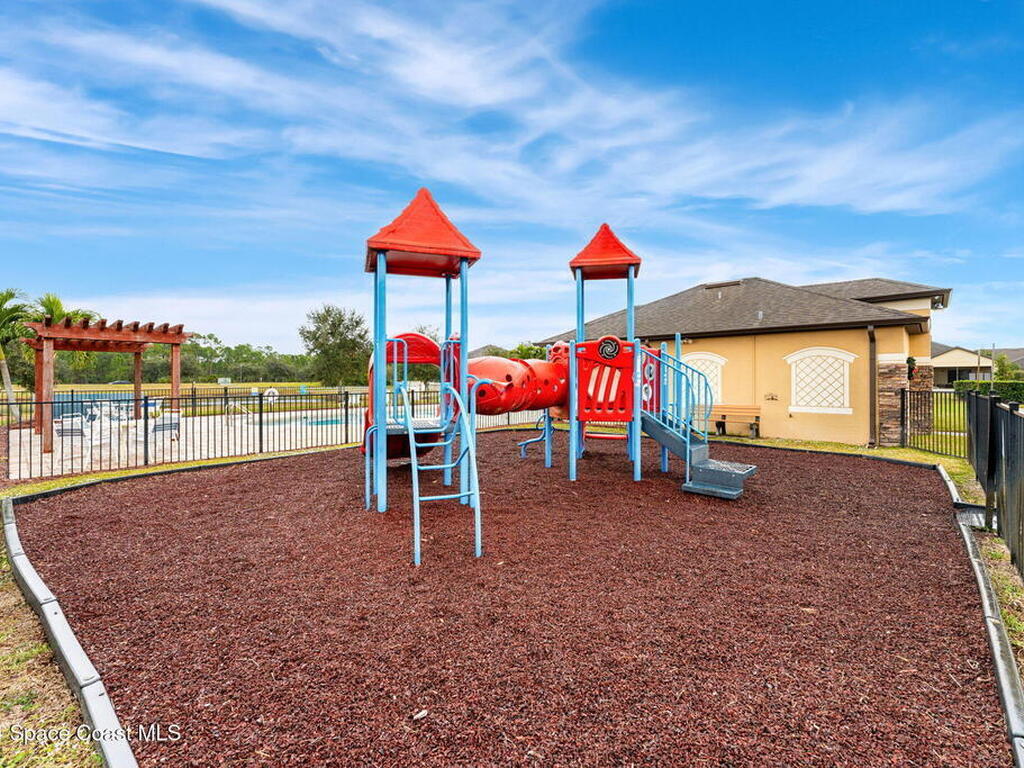 553 Trymore Drive, Palm Bay, FL 32909