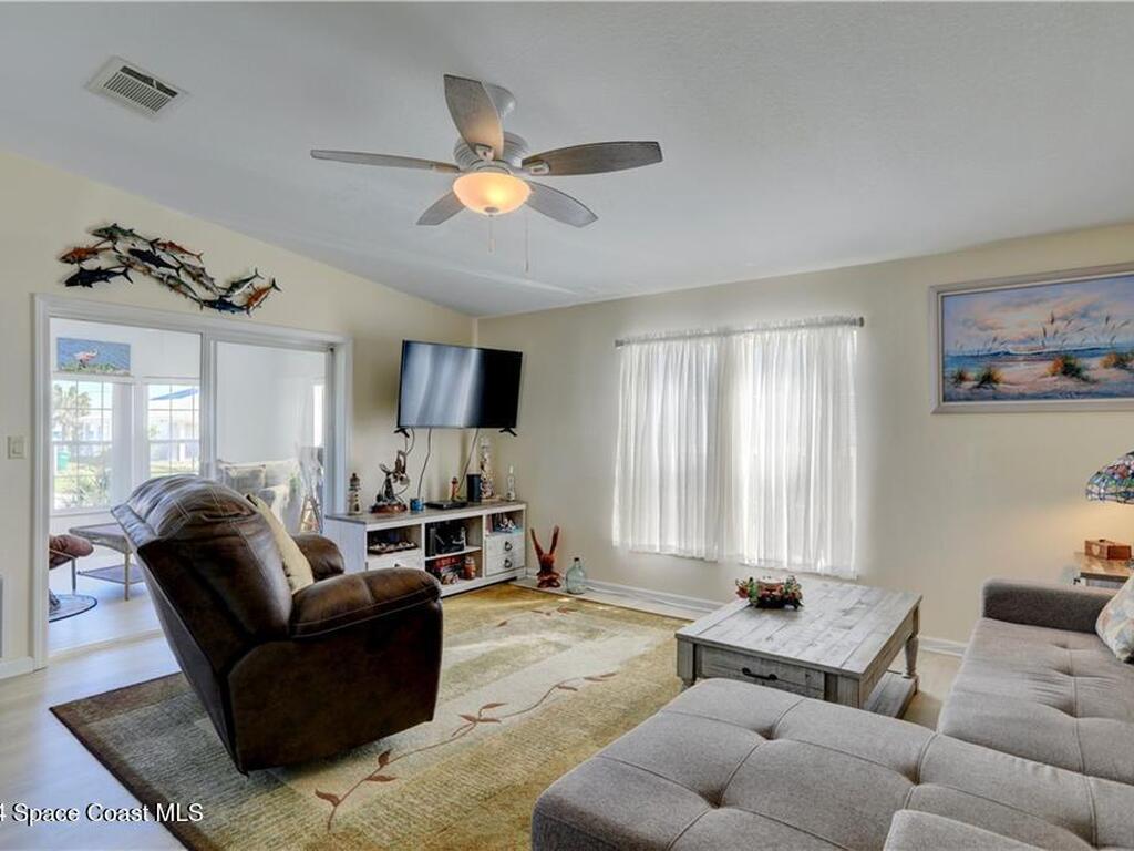 7640 Agawam Road, Sebastian, FL 32976