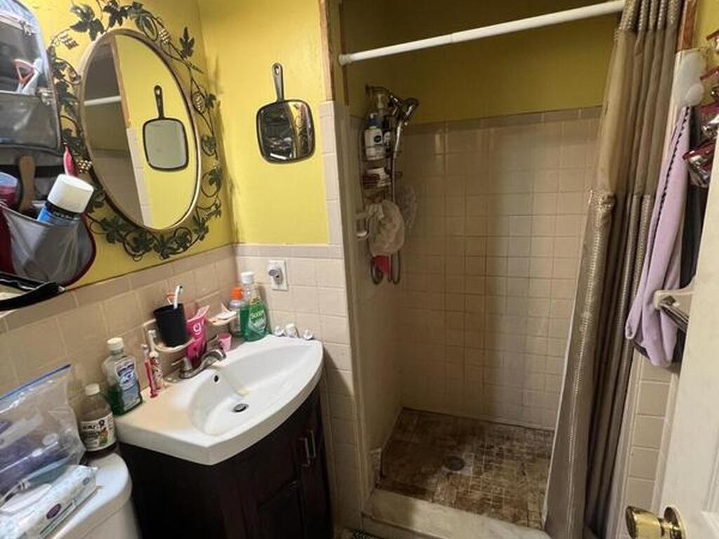 1881 SE Jackson Street, Stuart, FL 34997