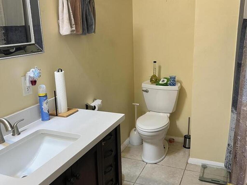 1881 SE Jackson Street, Stuart, FL 34997