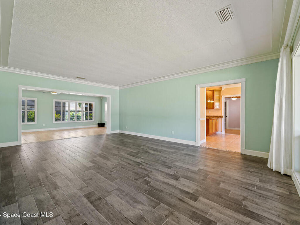 645 Oak Ridge Drive, Indialantic, FL 32903