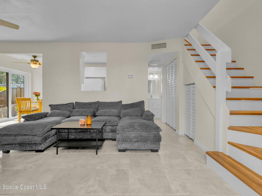 516 S Plumosa Street, Merritt Island, FL 32952