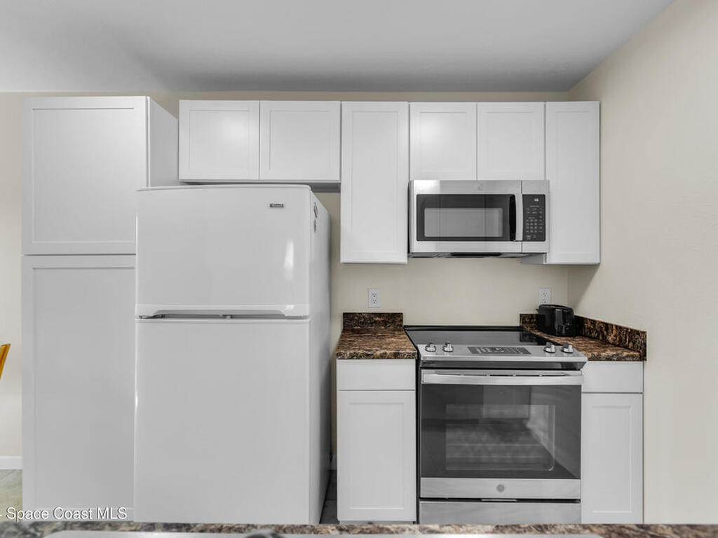 516 S Plumosa Street, Merritt Island, FL 32952