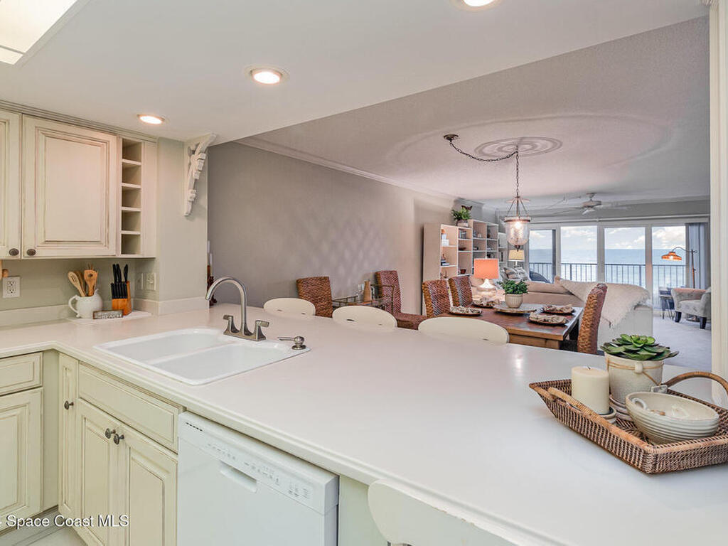 995 N Highway A1a, Indialantic, FL 32903