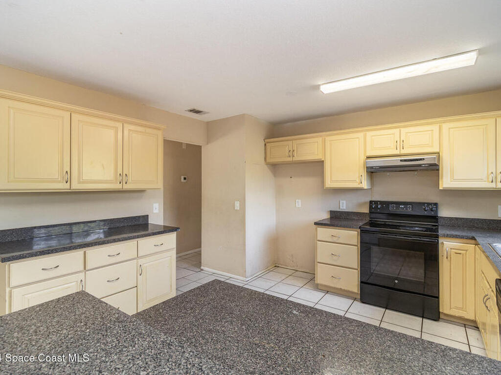 771 Cayuga Avenue, Palm Bay, FL 32905