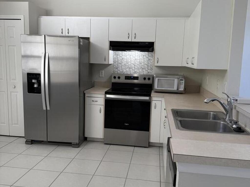 6990 Hammock Trace Drive, Melbourne, FL 32940