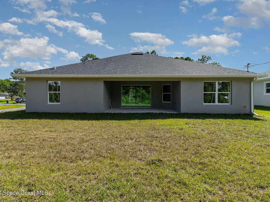 963 Sareta Street, Palm Bay, FL 32909
